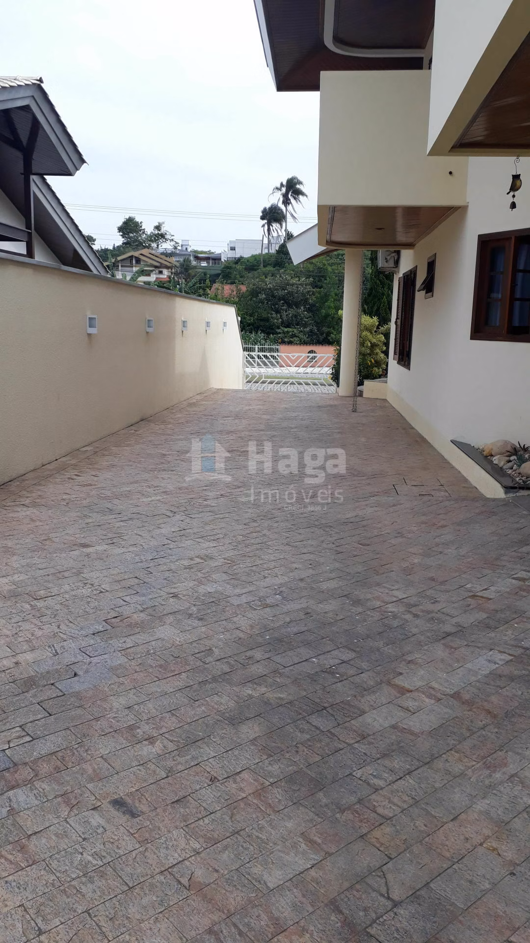 Casa de 600 m² em Brusque, SC