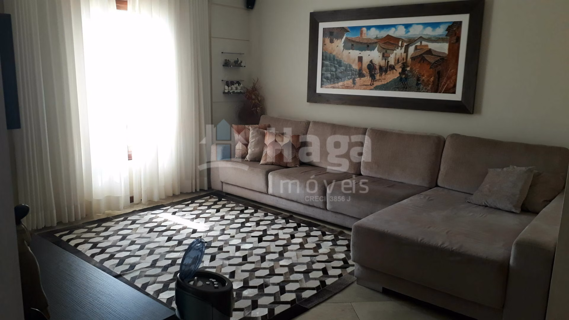 Casa de 600 m² em Brusque, SC