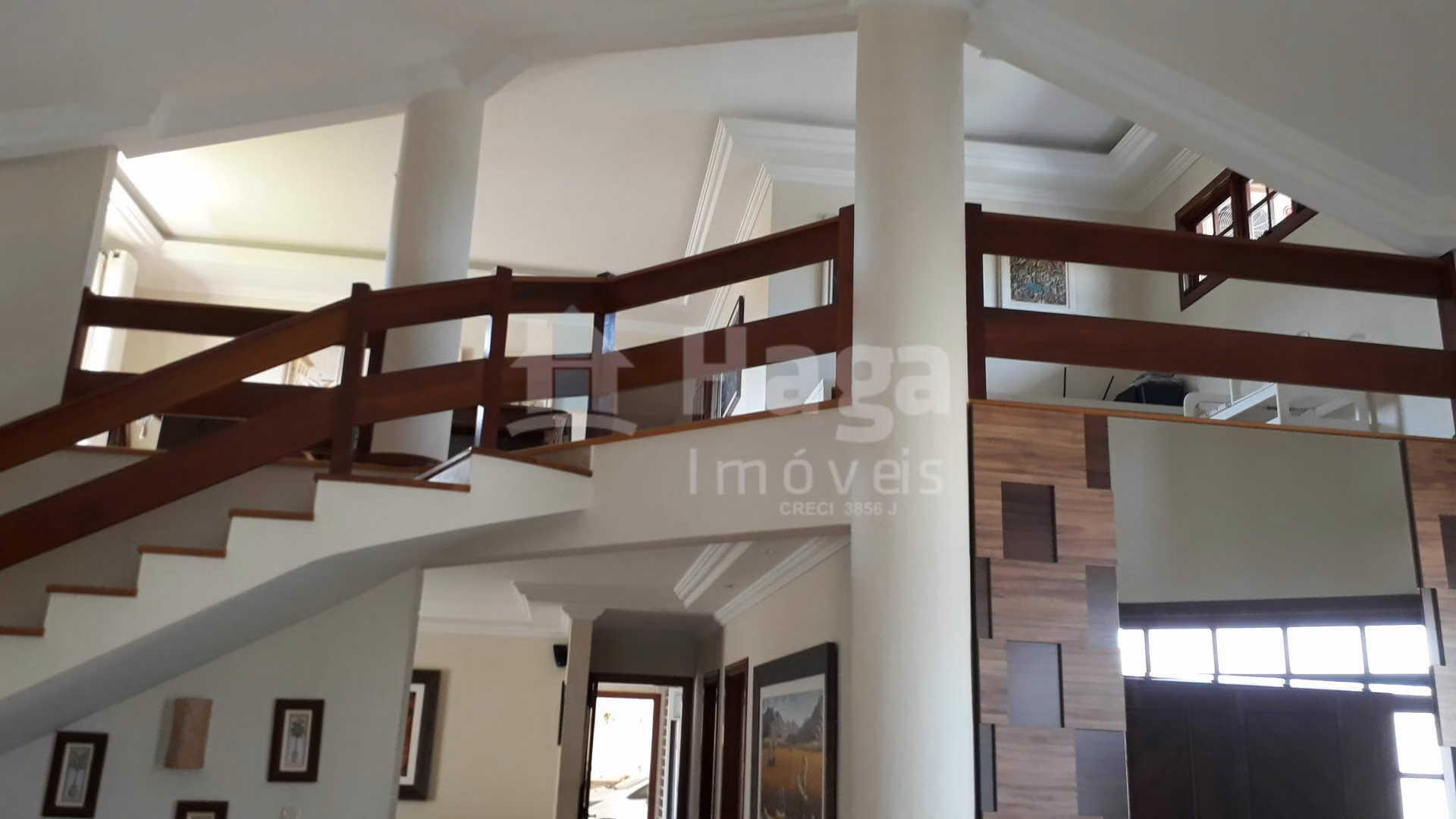 Casa de 600 m² em Brusque, SC