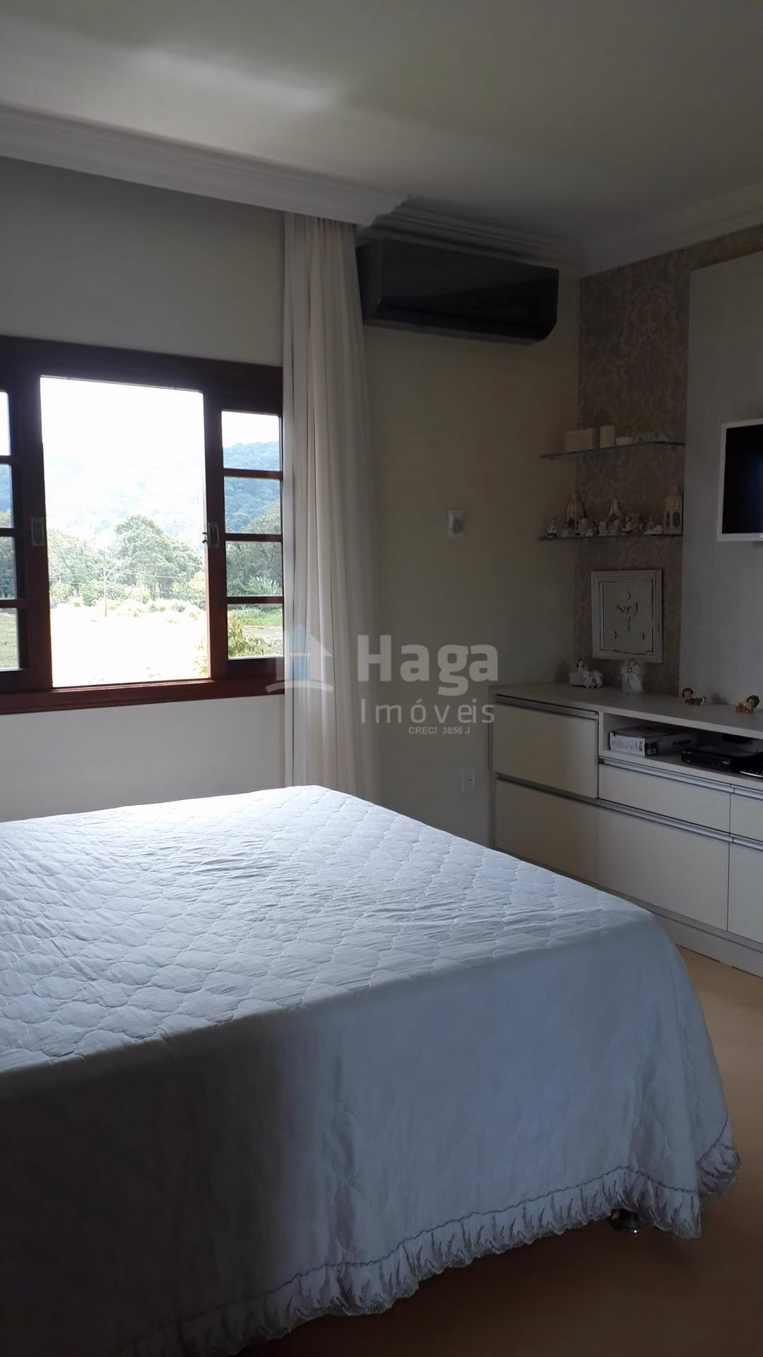 Casa de 600 m² em Brusque, SC