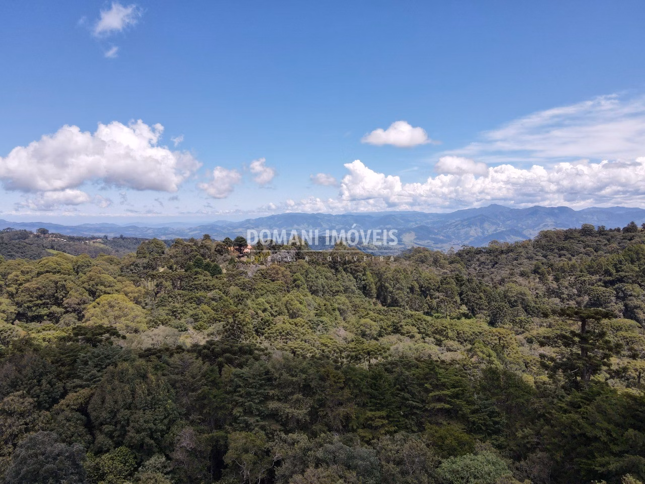 Plot of 2.270 m² in Campos do Jordão, SP, Brazil