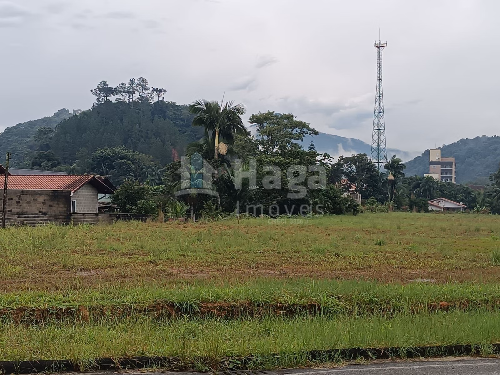Terreno de 6.600 m² em Guabiruba, SC
