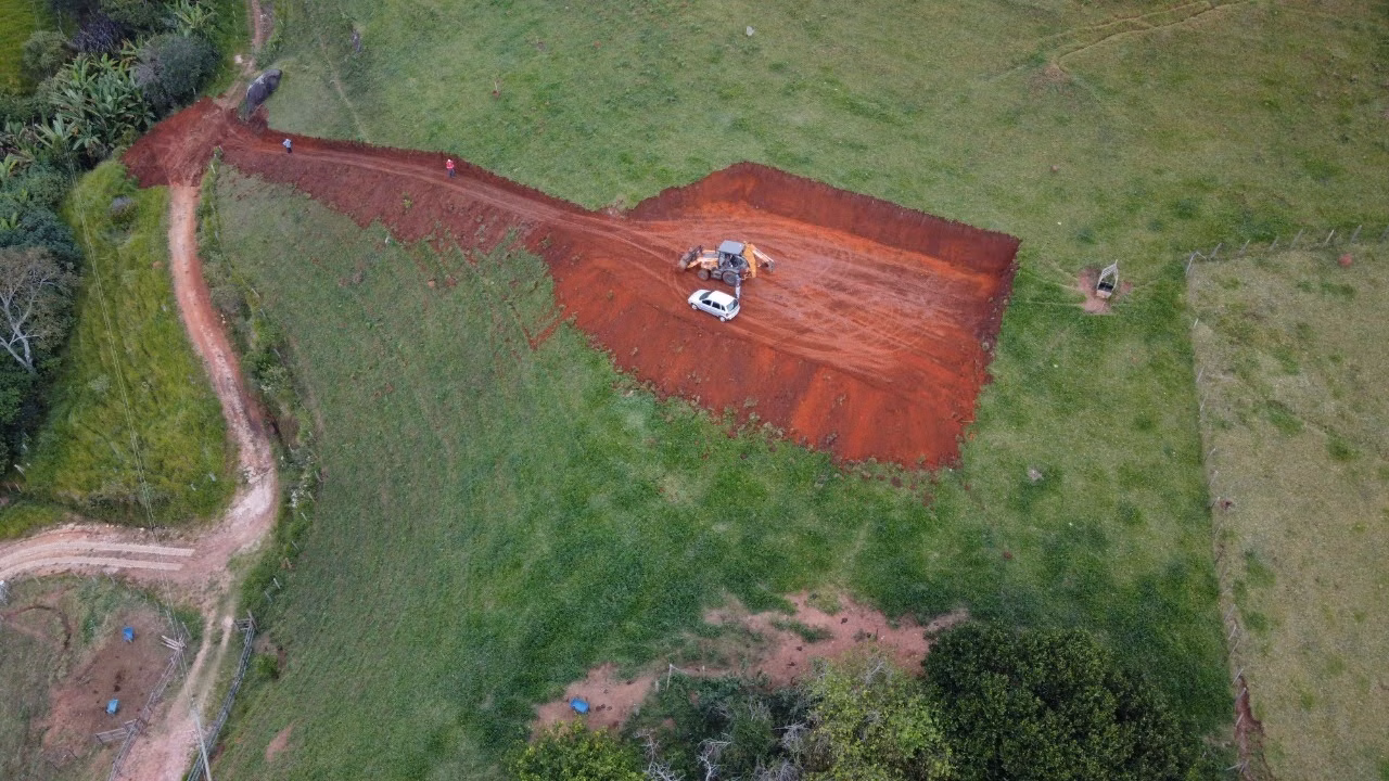 Sítio de 8 ha em Sapucaí-Mirim, MG