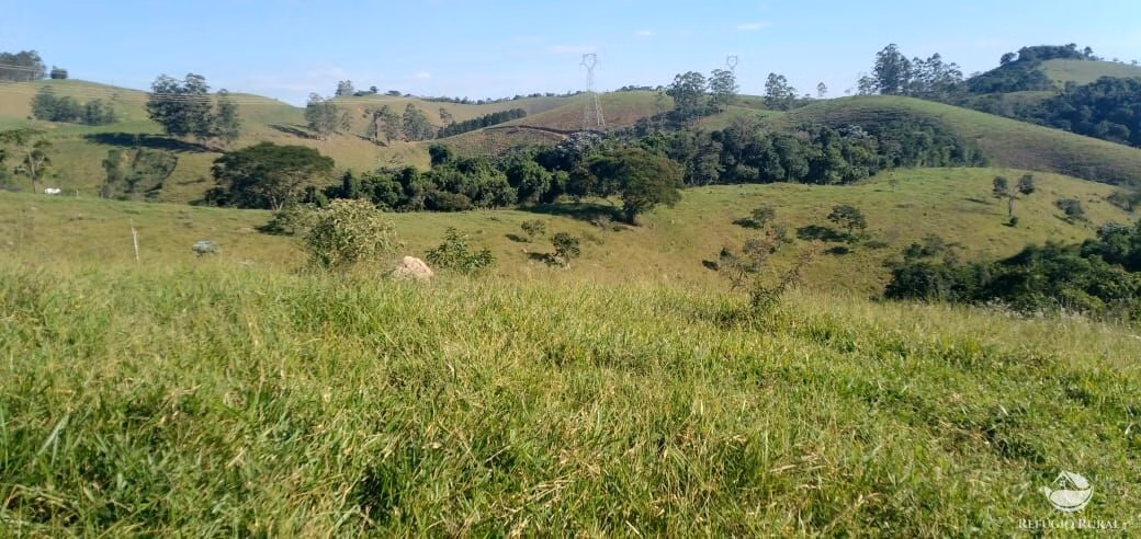 Sítio de 12 ha em São José dos Campos, SP