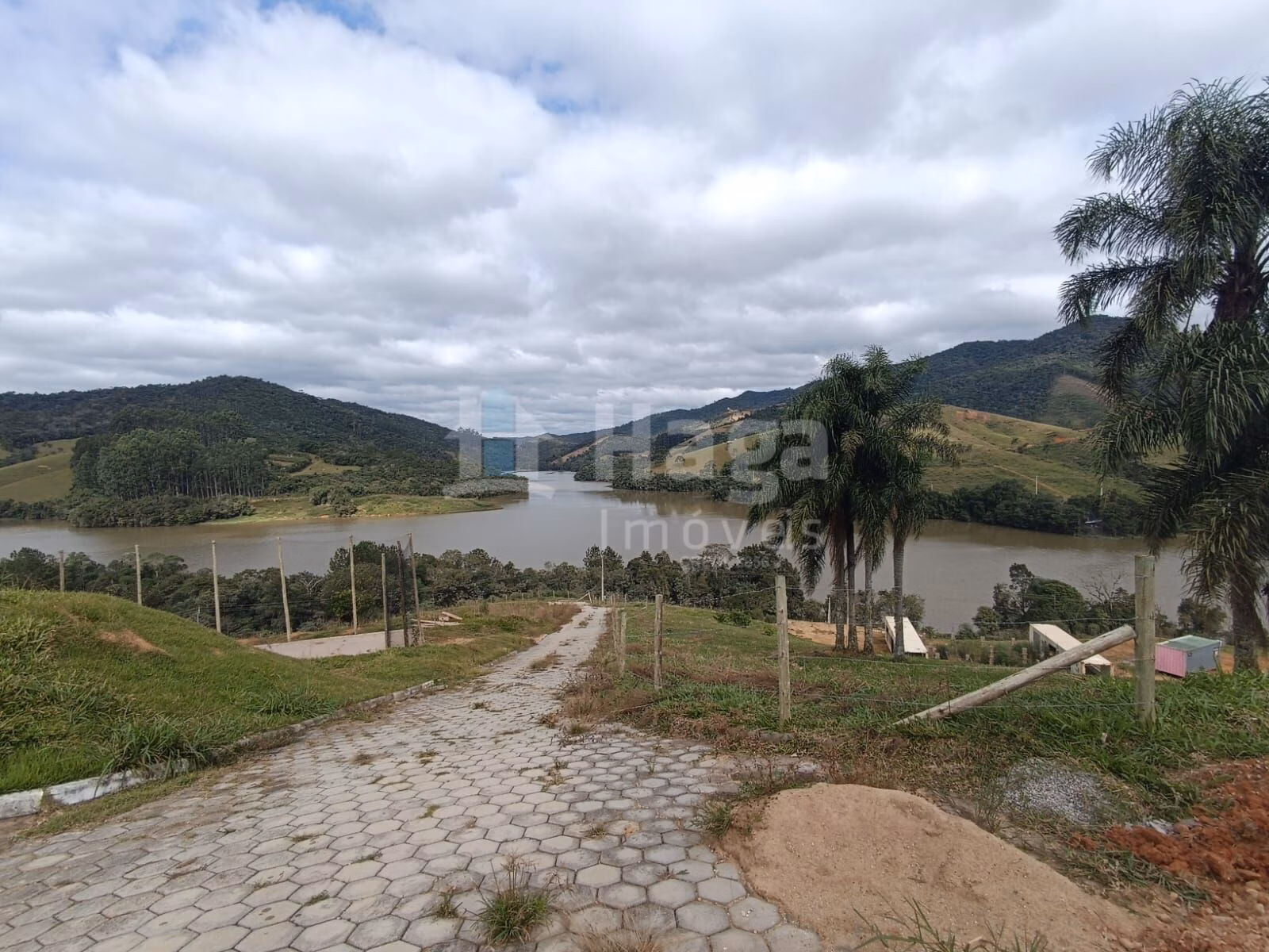 Fazenda de 2 ha em Angelina, SC
