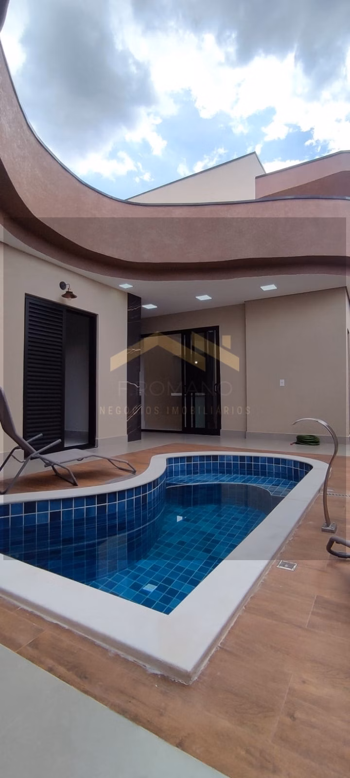 Casa de 250 m² em Hortolândia, SP