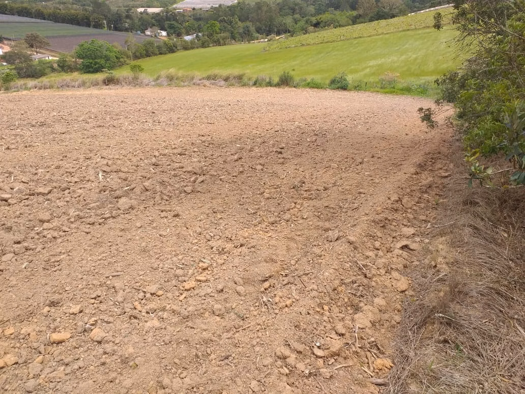 Sítio de 13 ha em São Miguel Arcanjo, SP