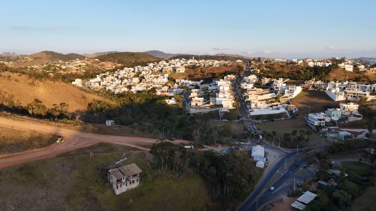 Plot of 2.000 m² in Juiz de Fora, MG, Brazil