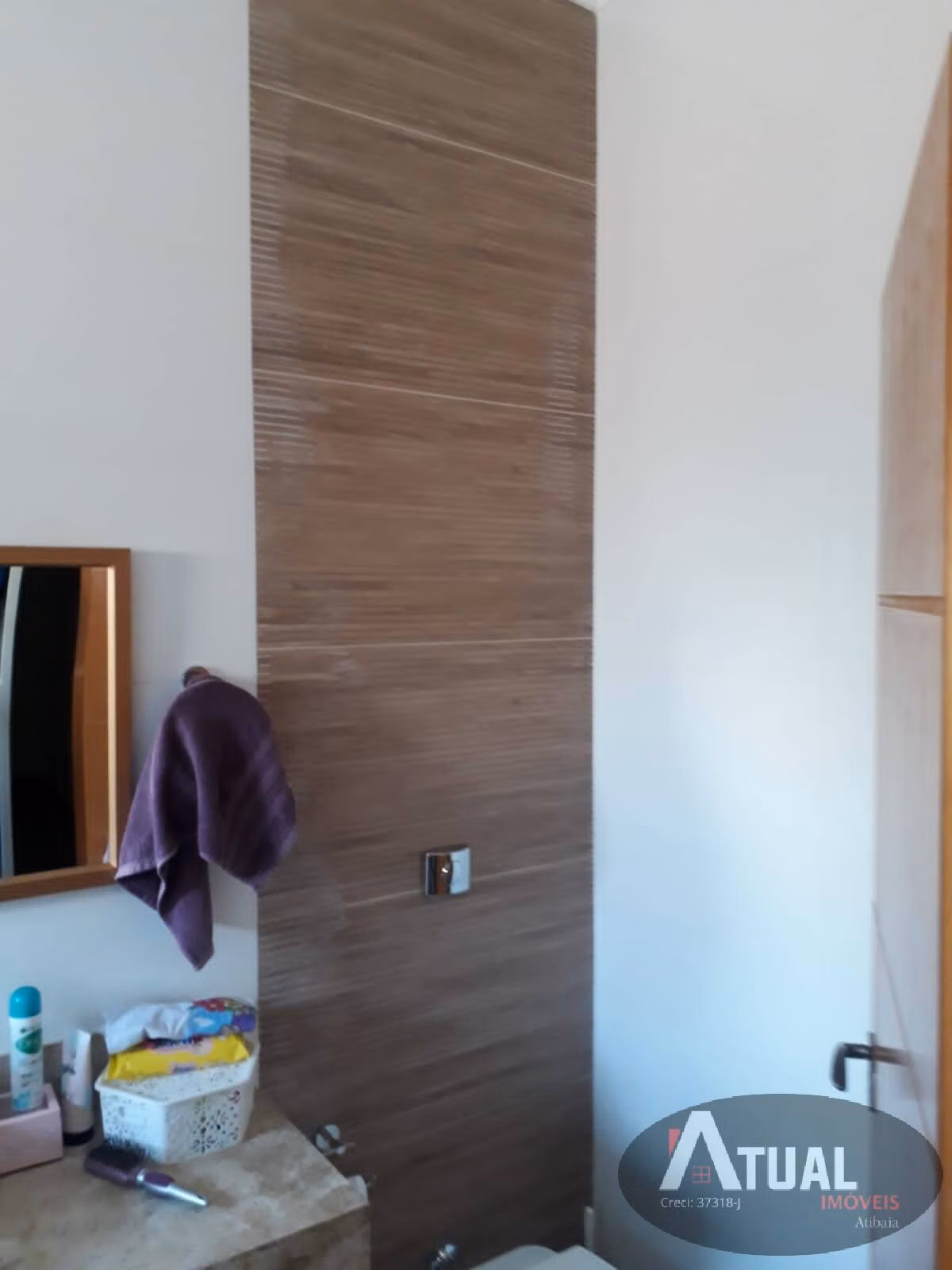 Casa de 300 m² em Atibaia, SP