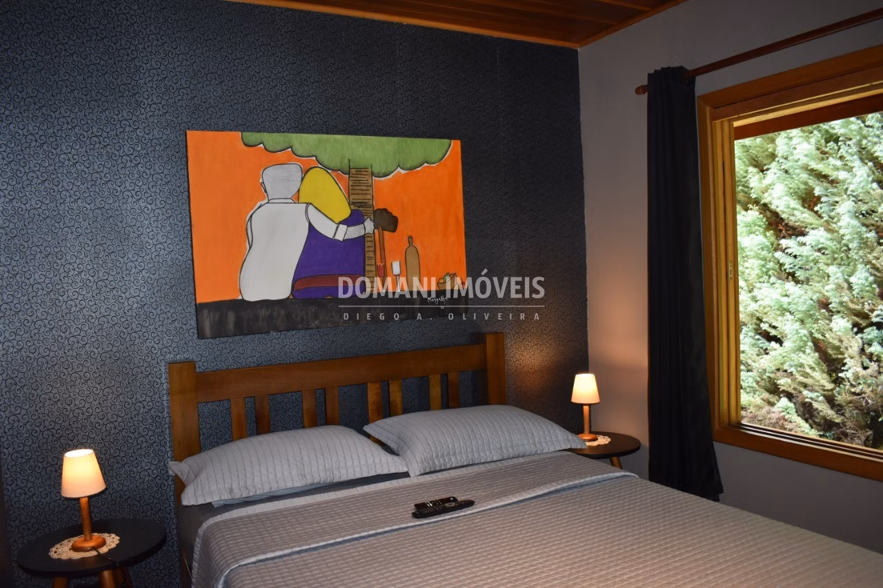 Casa de 1.280 m² em Campos do Jordão, SP