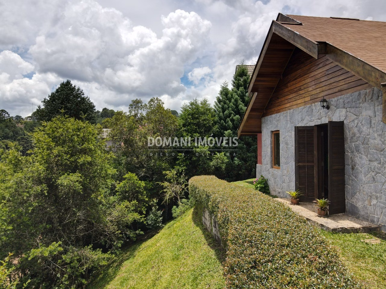 House of 1,280 m² in Campos do Jordão, SP, Brazil