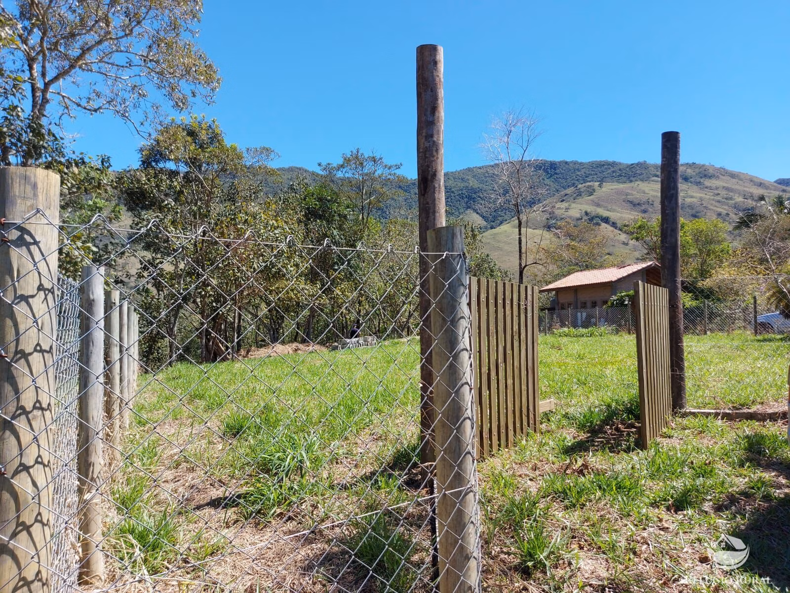 Terreno de 800 m² em Monteiro Lobato, SP