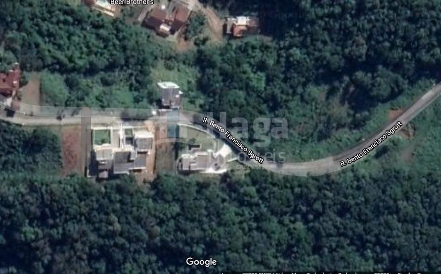 Terreno de 572 m² em Brusque, SC