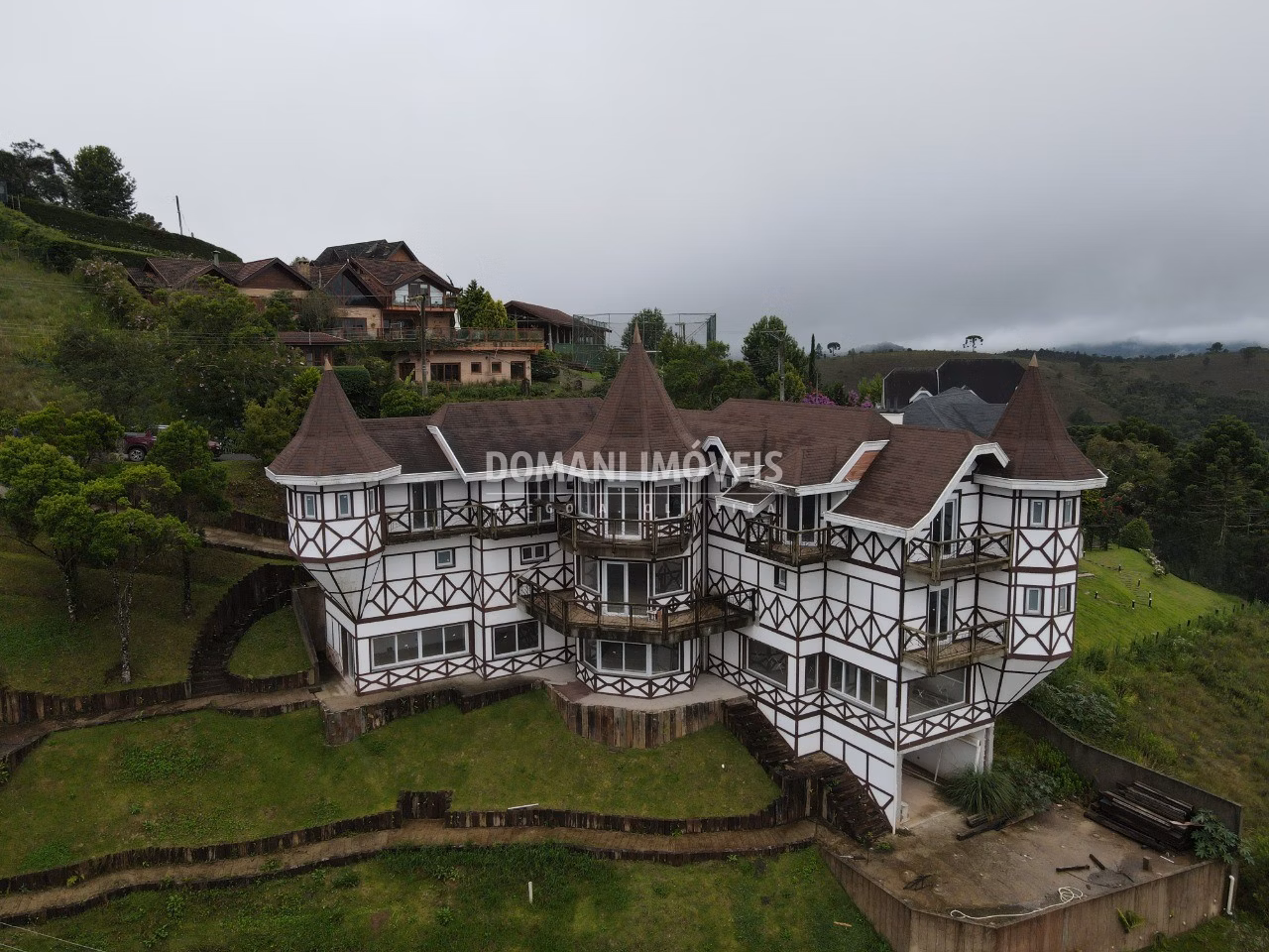 House of 1,200 m² in Campos do Jordão, SP, Brazil