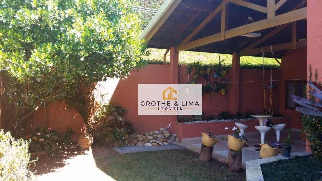 Chácara de 2.900 m² em Piracaia, SP