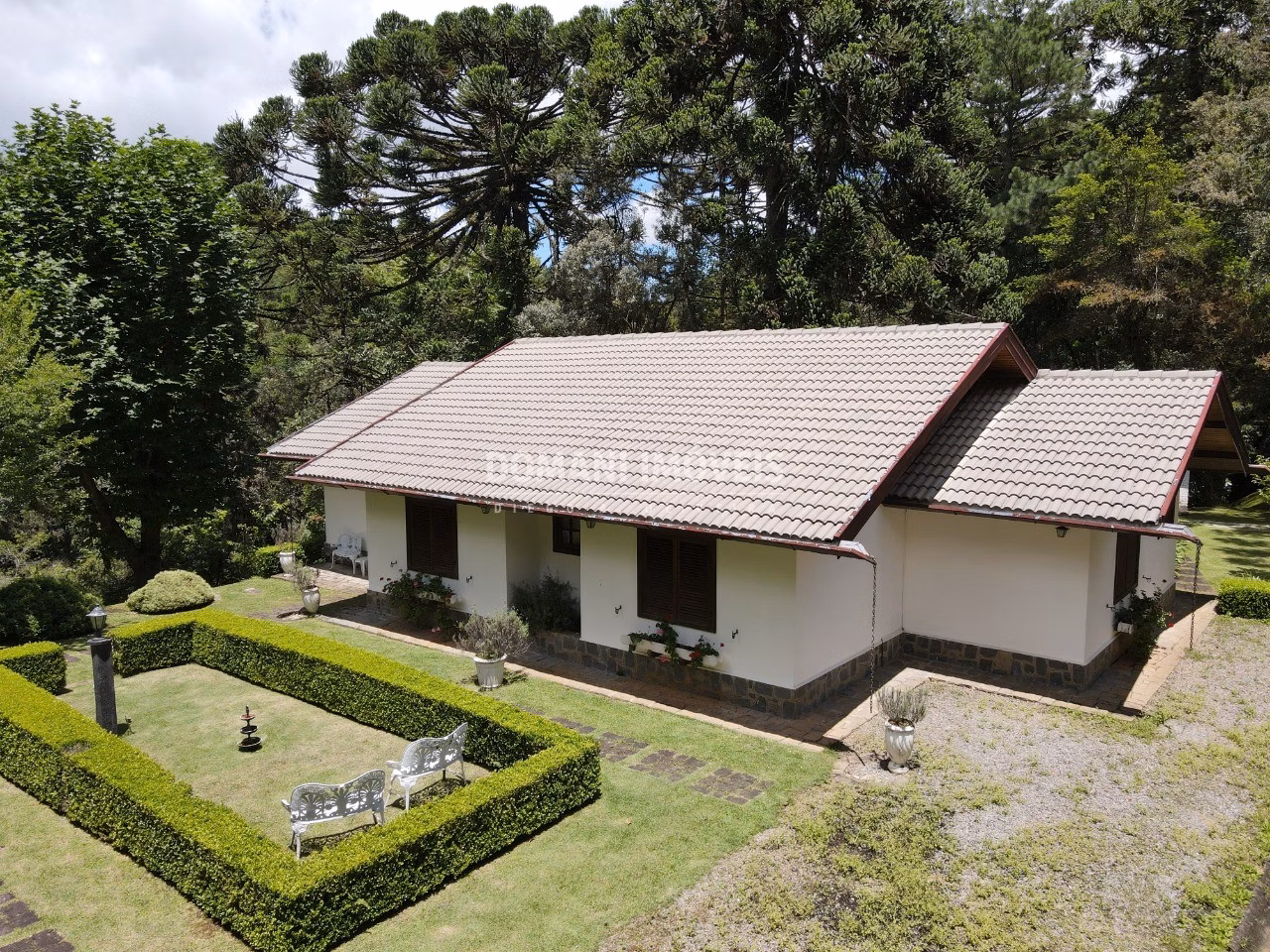 House of 1,600 m² in Campos do Jordão, SP, Brazil