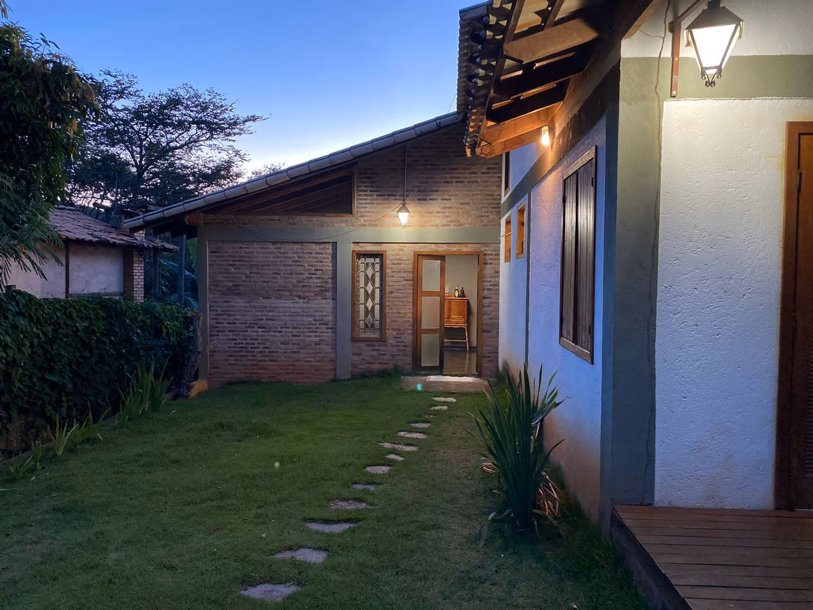 Casa à venda de 180 m² em Santana do Riacho, MG