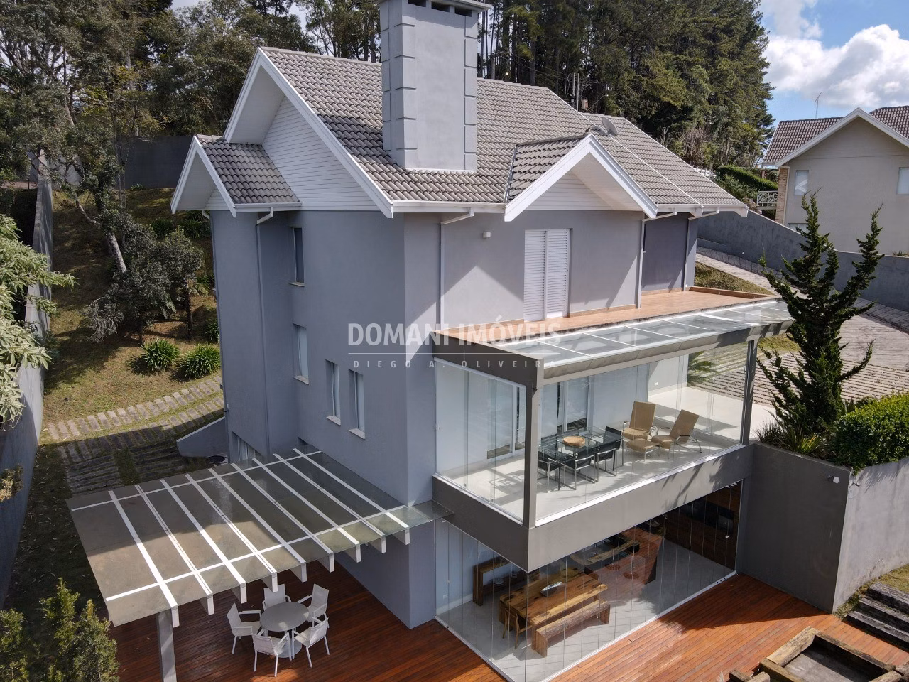 House of 1,050 m² in Campos do Jordão, SP, Brazil