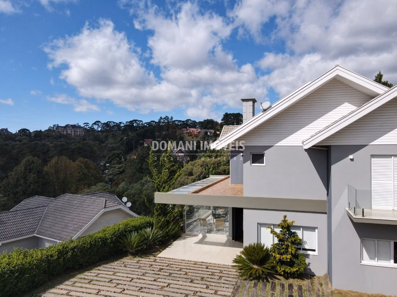 House of 1,050 m² in Campos do Jordão, SP, Brazil