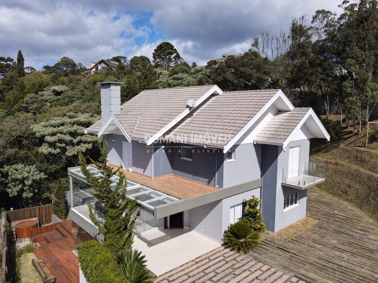 House of 1,050 m² in Campos do Jordão, SP, Brazil