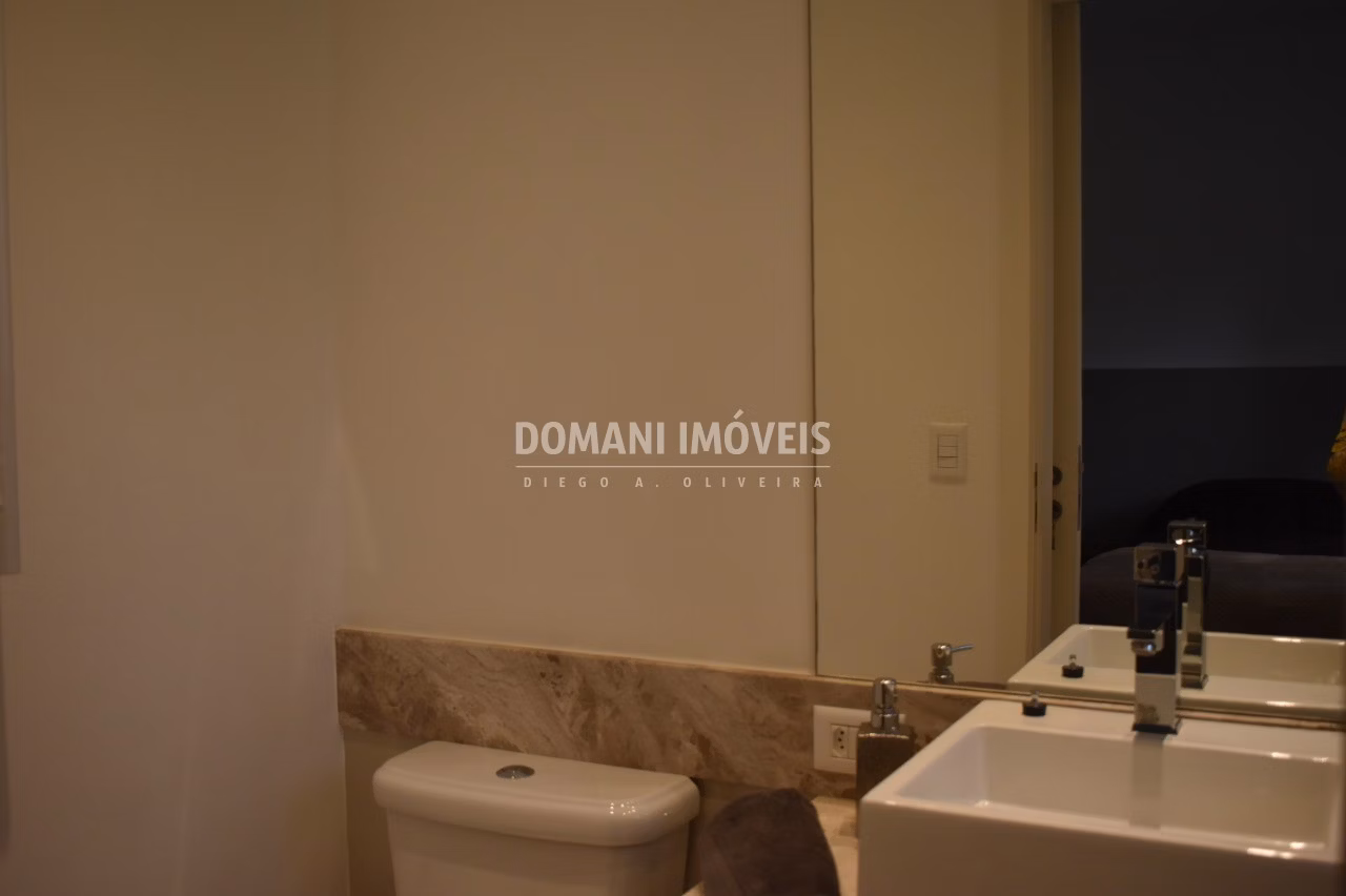 Casa de 1,050 m² em Campos do Jordão, SP