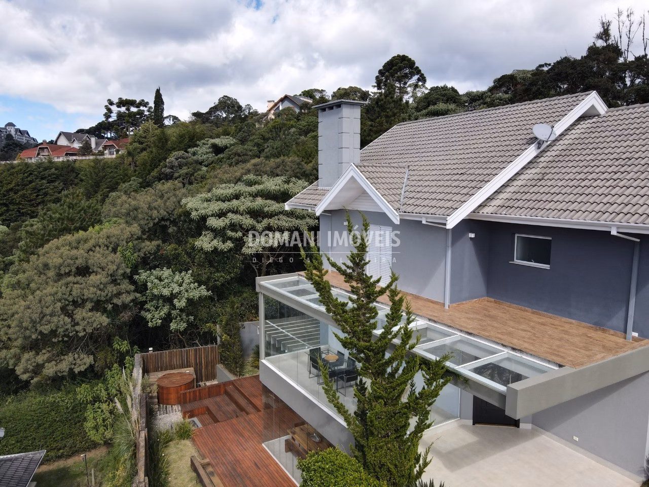 House of 1,050 m² in Campos do Jordão, SP, Brazil