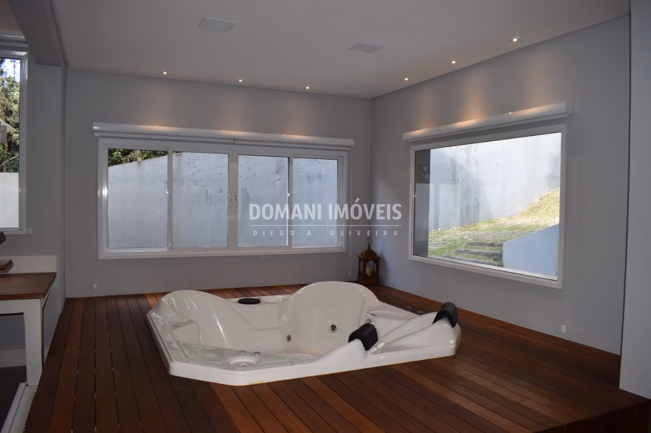 House of 1,050 m² in Campos do Jordão, SP, Brazil
