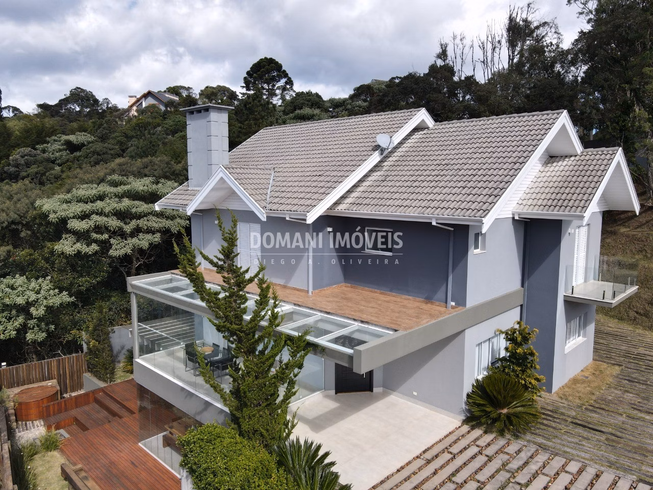 House of 1,050 m² in Campos do Jordão, SP, Brazil