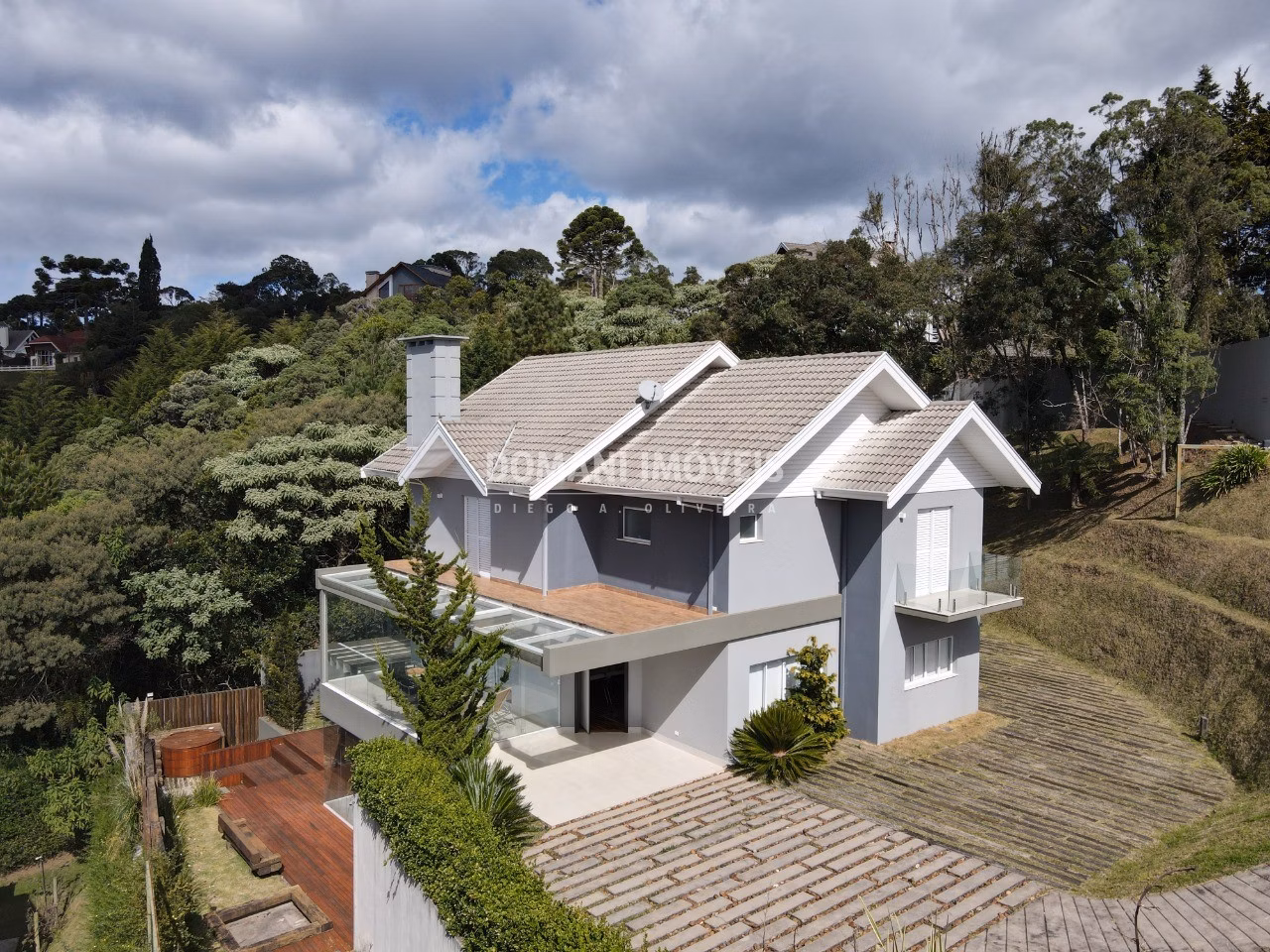 House of 1,050 m² in Campos do Jordão, SP, Brazil