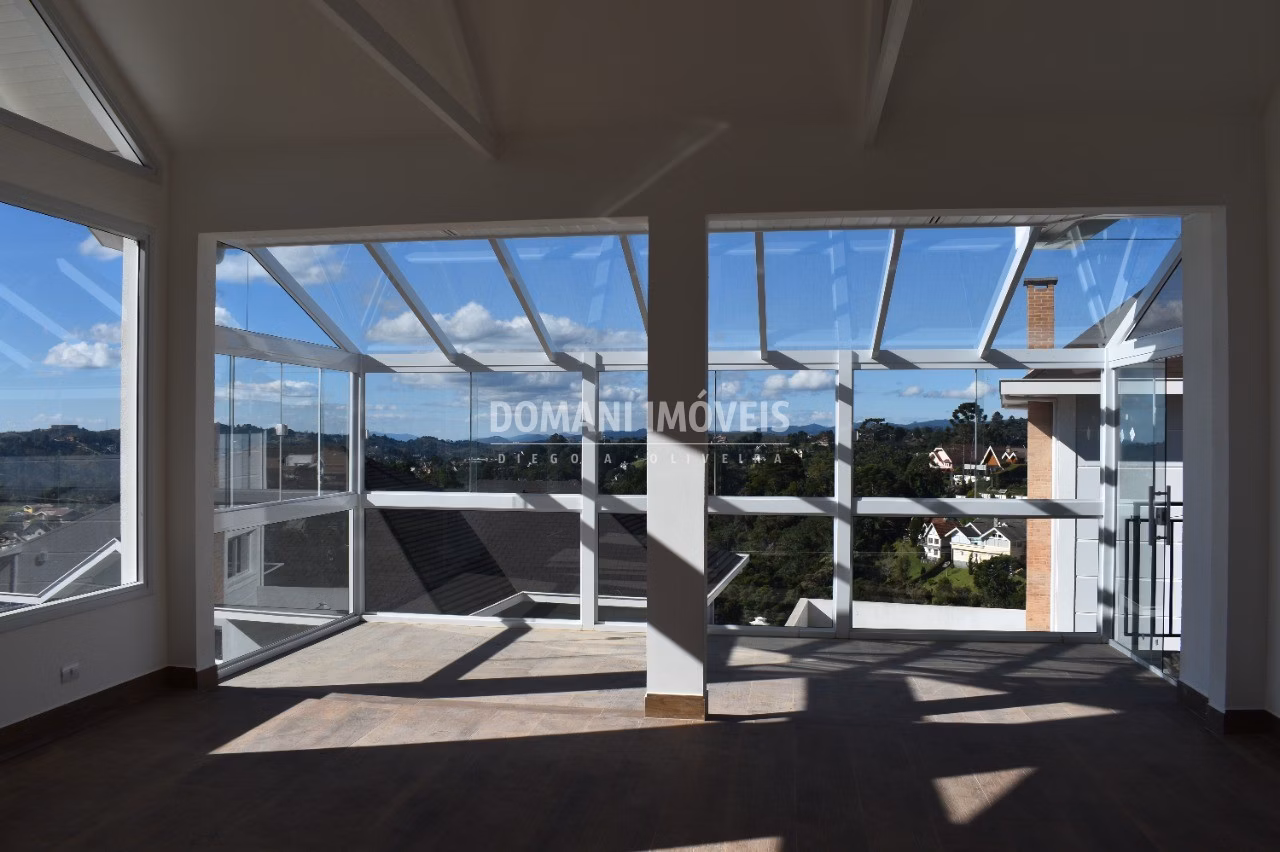 House of 330 m² in Campos do Jordão, SP, Brazil