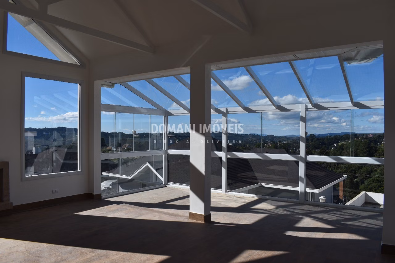 House of 330 m² in Campos do Jordão, SP, Brazil