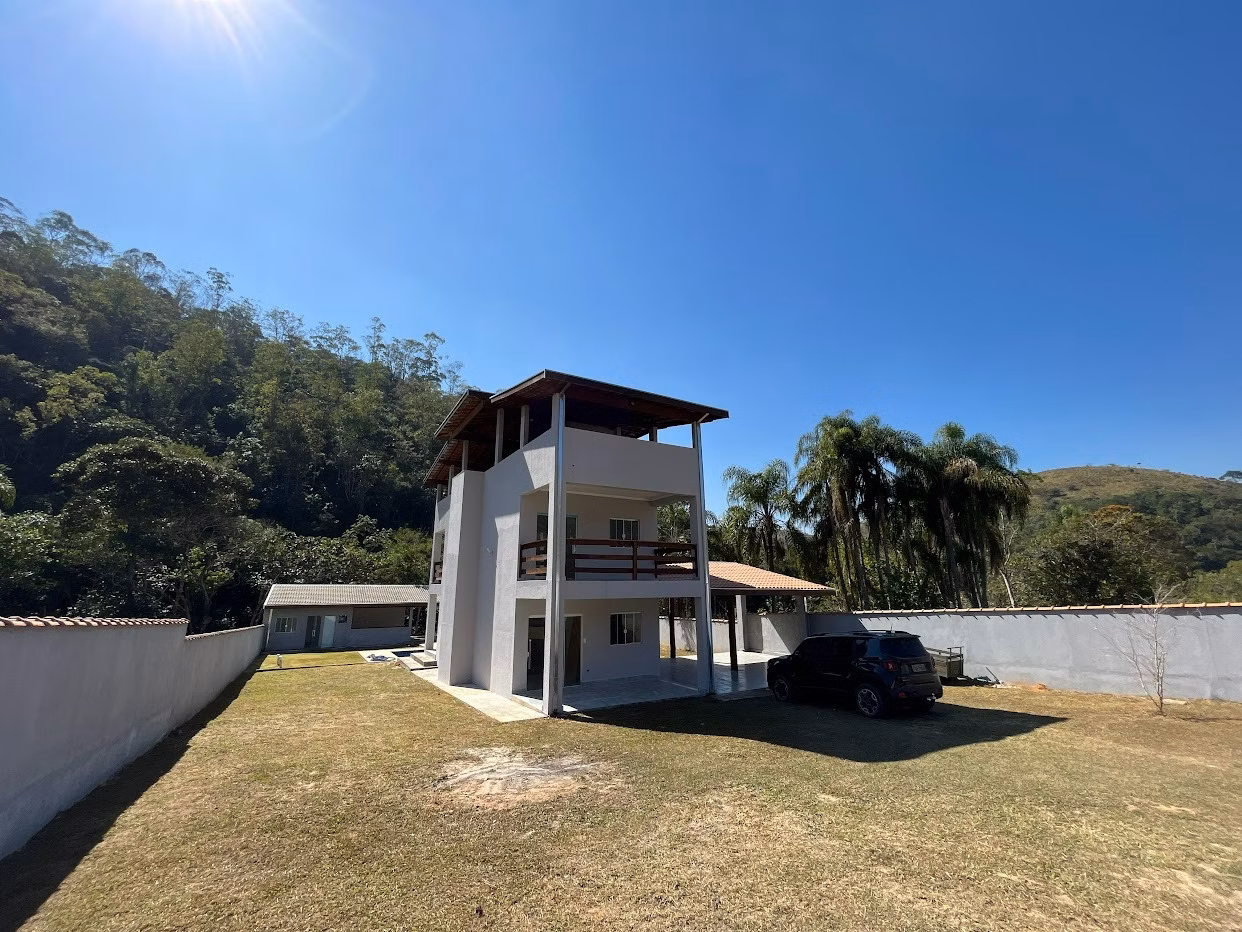 Chácara de 1.500 m² em São José dos Campos, SP