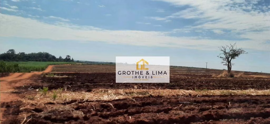 Fazenda de 4.946 ha em Marília, SP