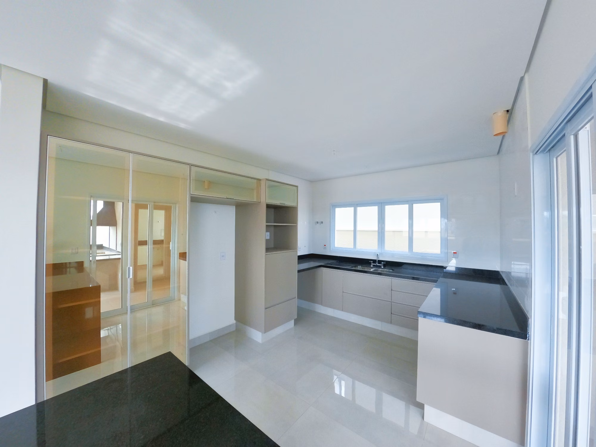 Casa de 360 m² em Campinas, SP
