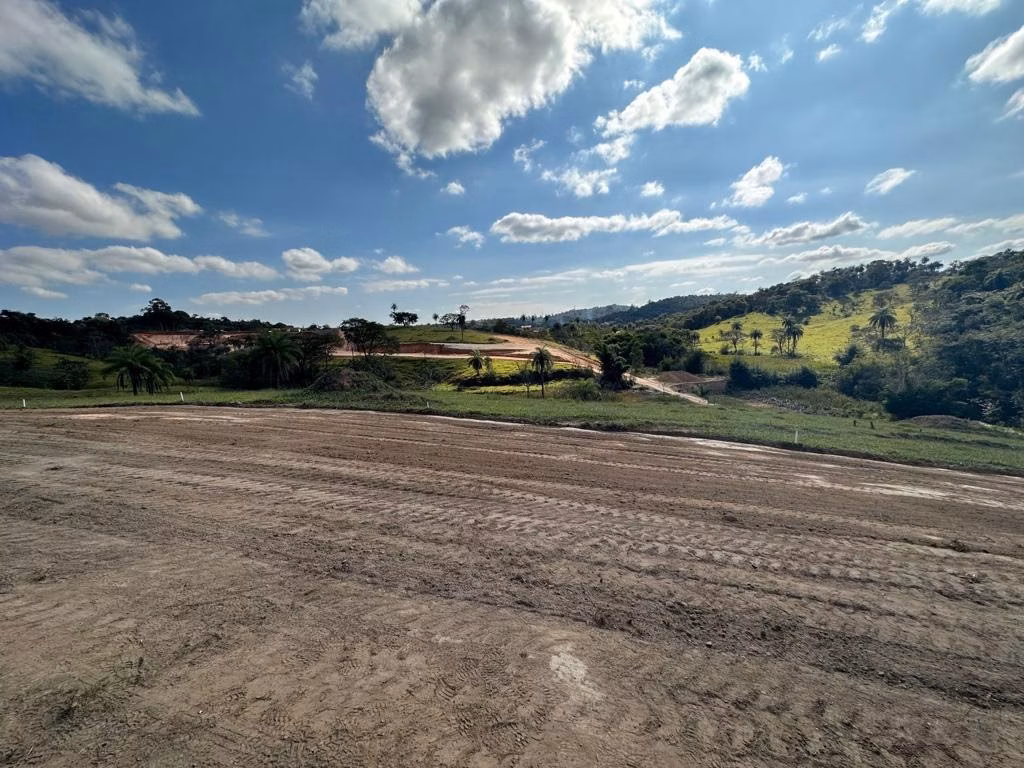 Terreno de 360 m² em Betim, MG