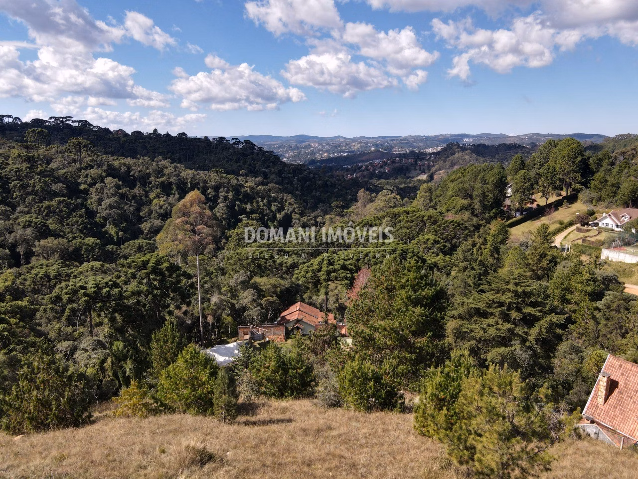 Plot of 2,210 m² in Campos do Jordão, SP, Brazil