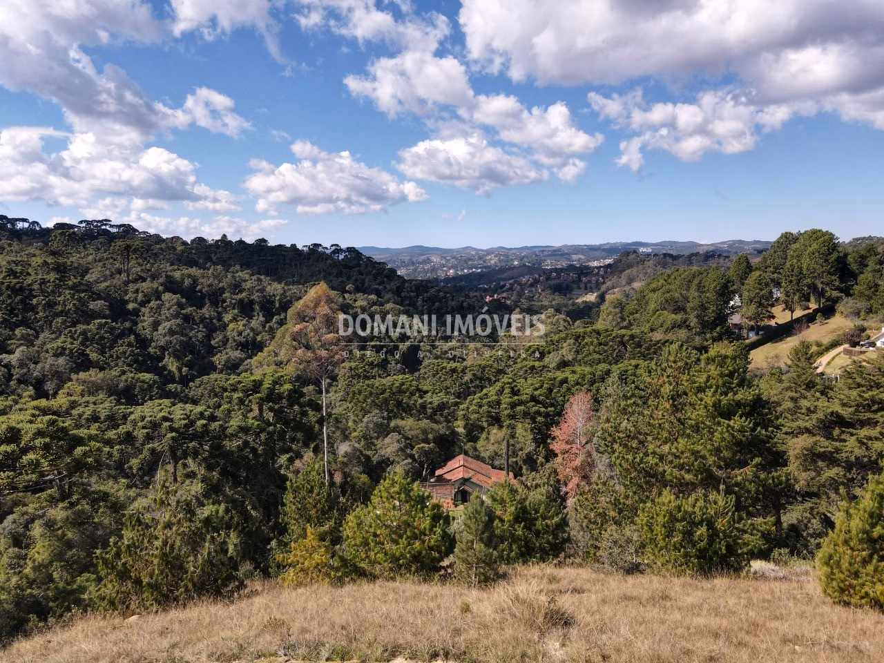 Plot of 2,210 m² in Campos do Jordão, SP, Brazil