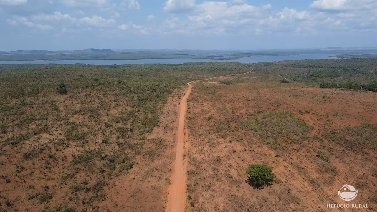 Fazenda de 2.552 ha em Paranã, TO