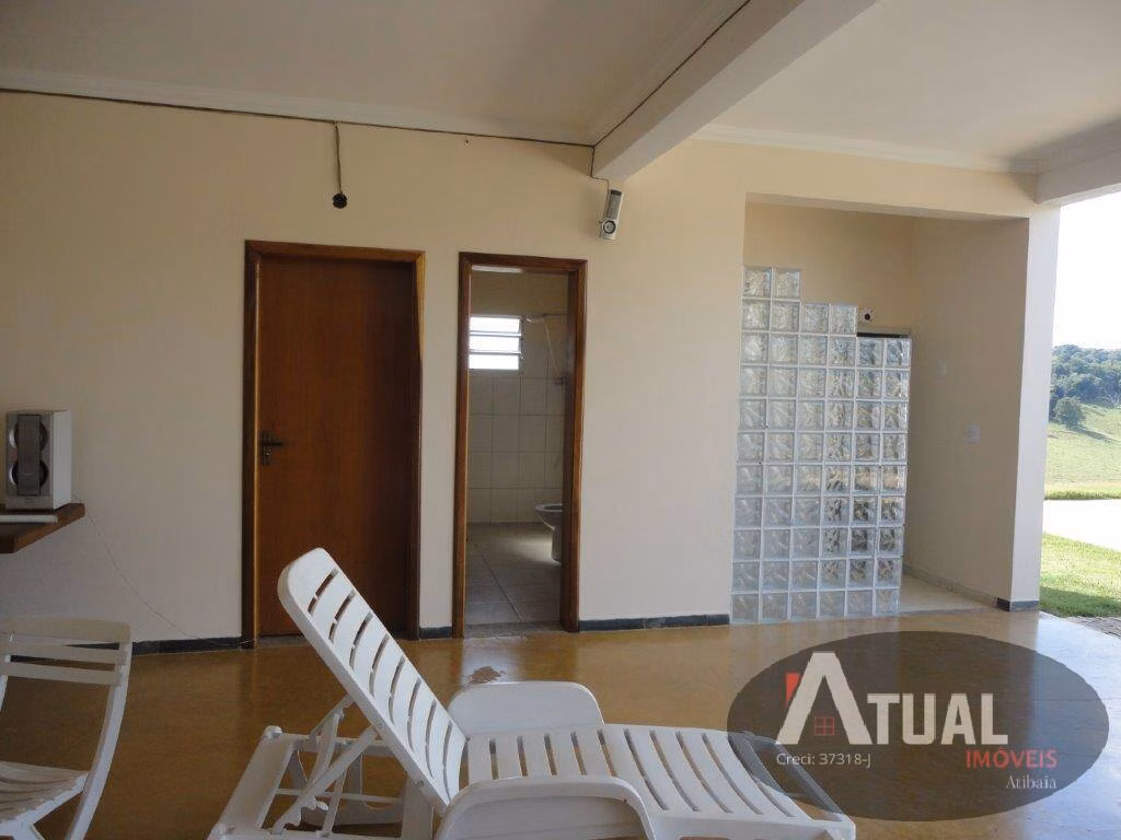 Chácara de 3.000 m² em Piracaia, SP