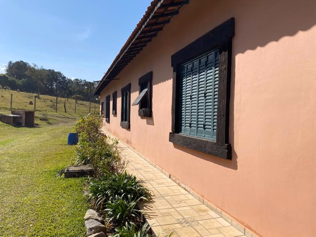 Sítio de 4 ha em Caçapava, SP