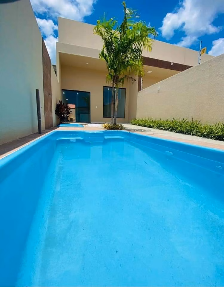 Casa de 250 m² em Itaitinga, CE
