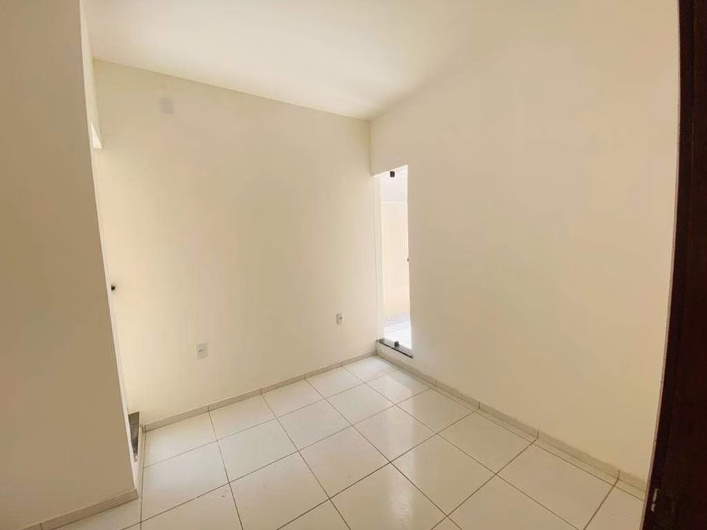 Casa de 250 m² em Itaitinga, CE