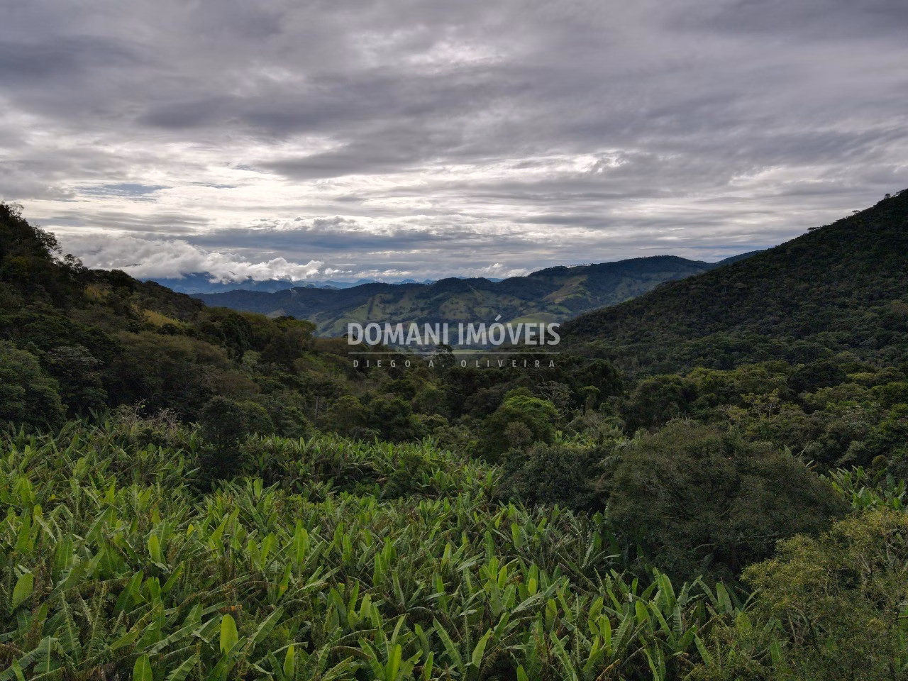 Plot of 1,890 m² in Campos do Jordão, SP, Brazil