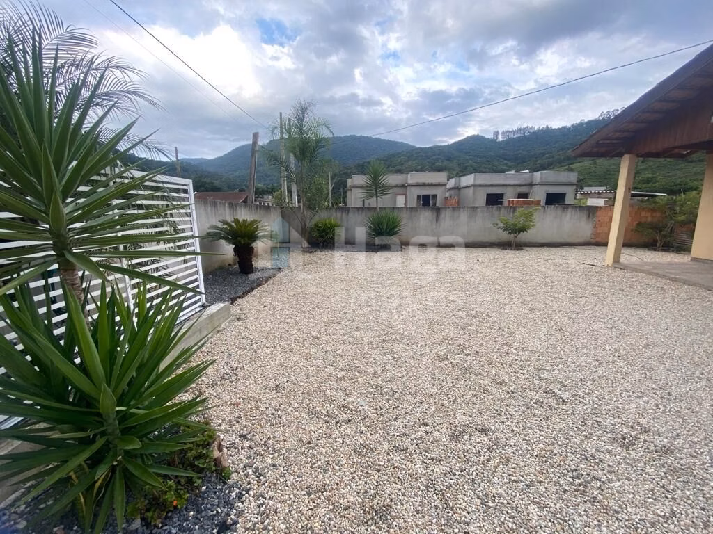 Casa de 330 m² em Nova Trento, SC