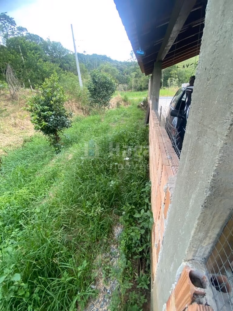 Casa de 330 m² em Nova Trento, SC