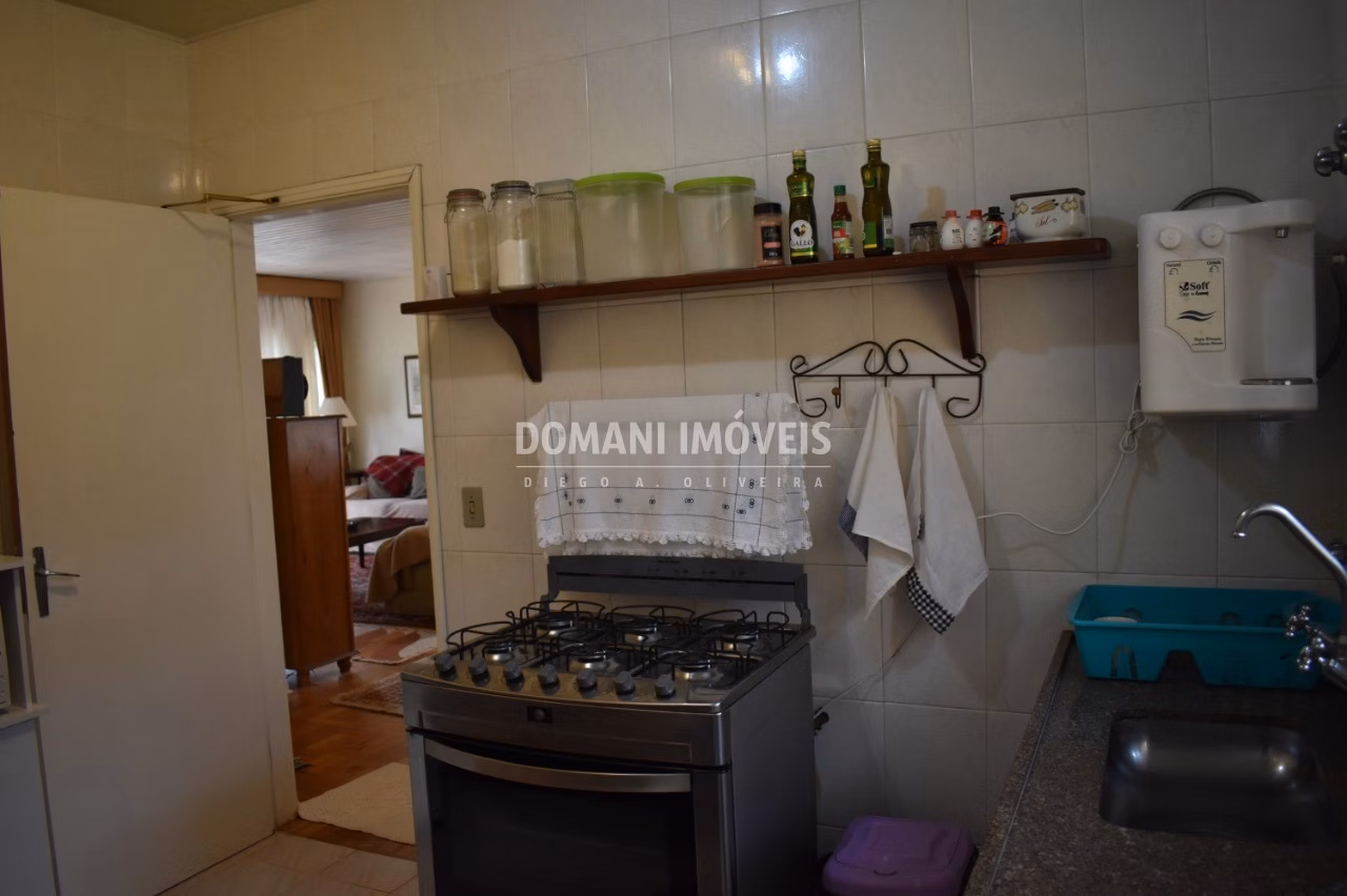 Casa de 3.400 m² em Campos do Jordão, SP
