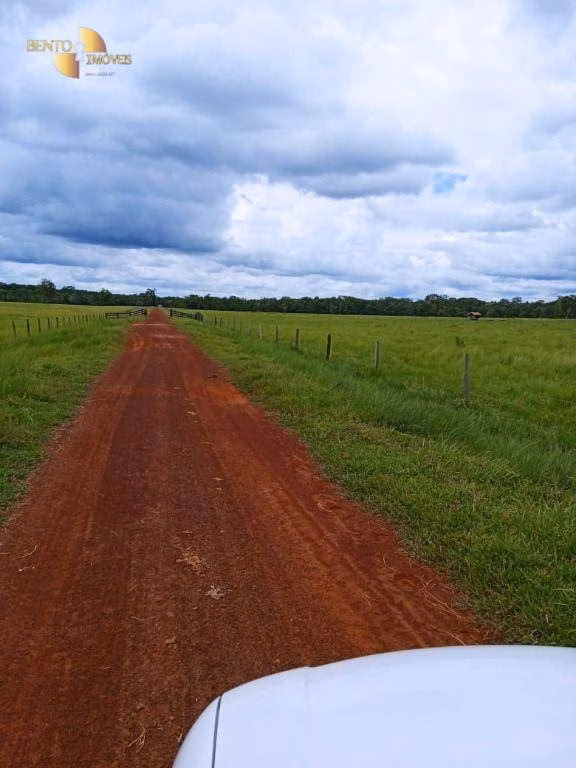 Fazenda de 1.800 ha em Cáceres, MT