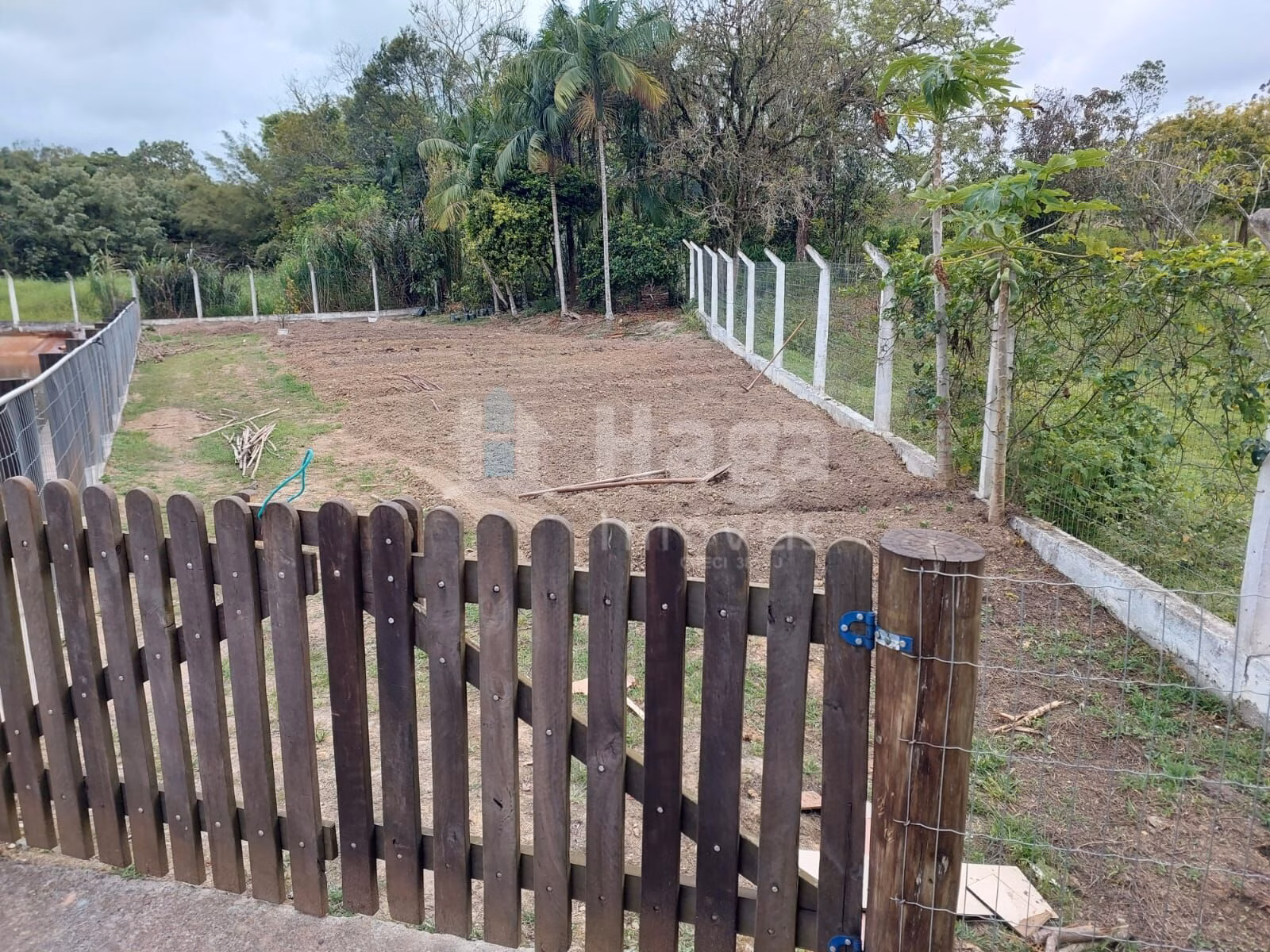 Fazenda de 1 ha em Balneário Piçarras, SC