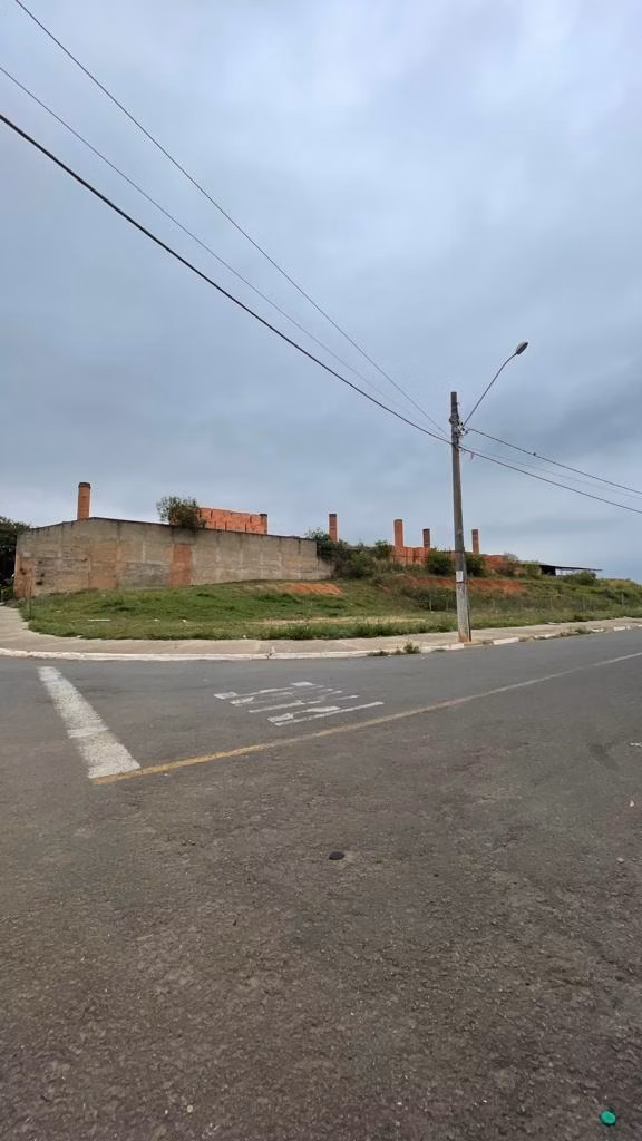 Terreno de 806 m² em Tatuí, SP