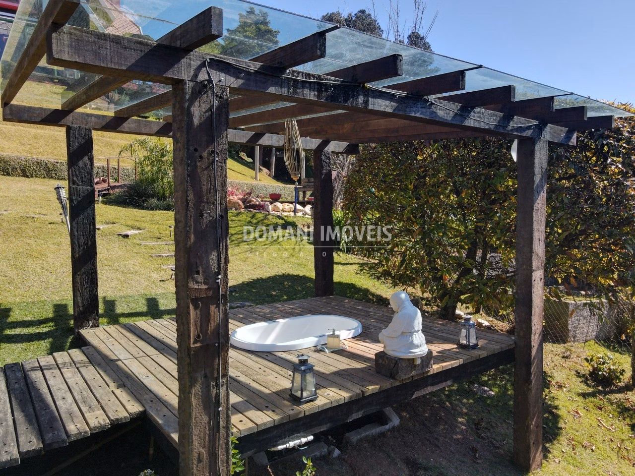 Casa de 1.140 m² em Campos do Jordão, SP